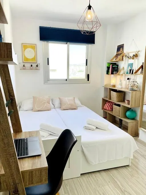 Magnifique Duplex Avec Terrasse Proche De La Plage Málaga 0*,  Spanien