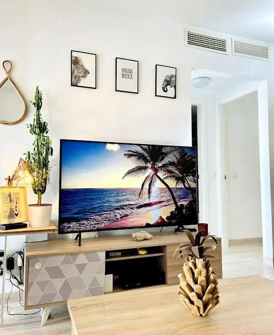 Magnifique Duplex Avec Terrasse Proche De La Plage Malaga Apartment
