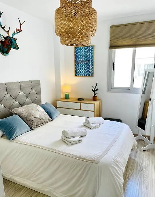 Apartment Magnifique Duplex Avec Terrasse Proche De La Plage Malaga